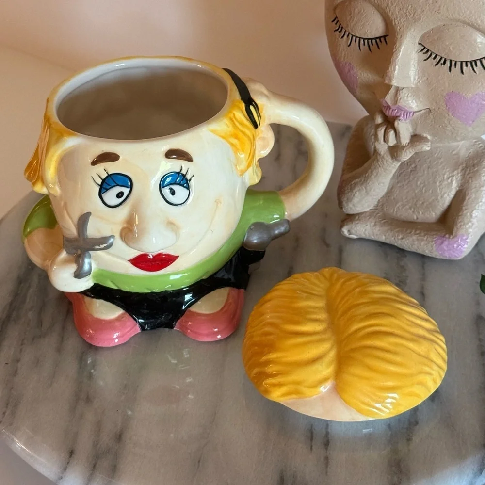XPRES Funny Character Mug Novelty Coffee Mug Blonde Girl Gag Gift Cup